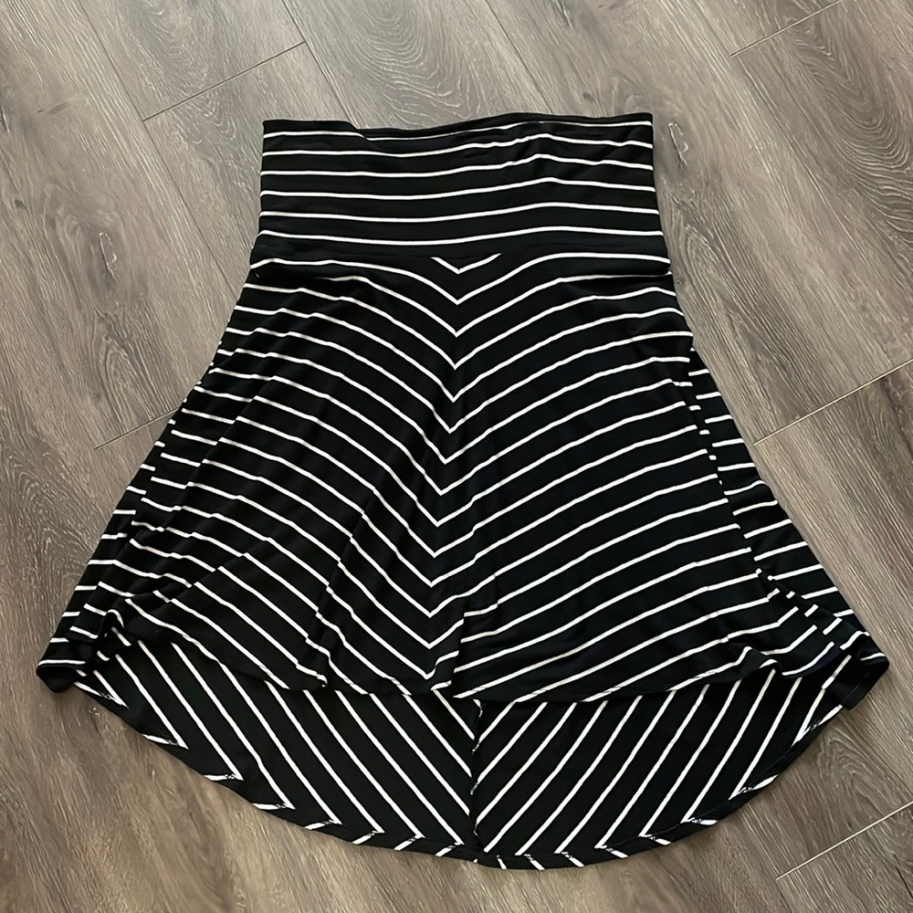 Motherhood maternity skirt